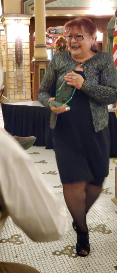 Liza Bustamante received the Horizon Award